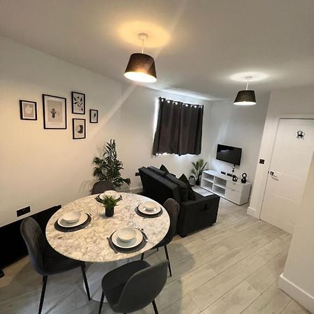 2 Bedroom Flat Londýn Exteriér fotografie